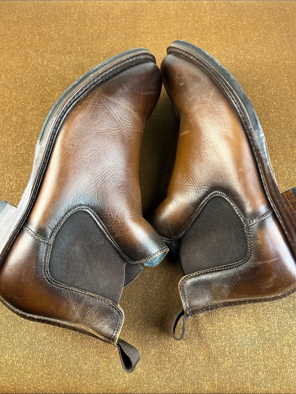Johnston & Murphy Brown Leather Chukka Boots
